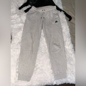 Nike Sweatpants